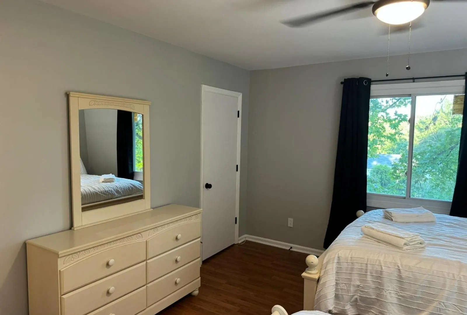 2 Bedroom Townhouse Charlotte