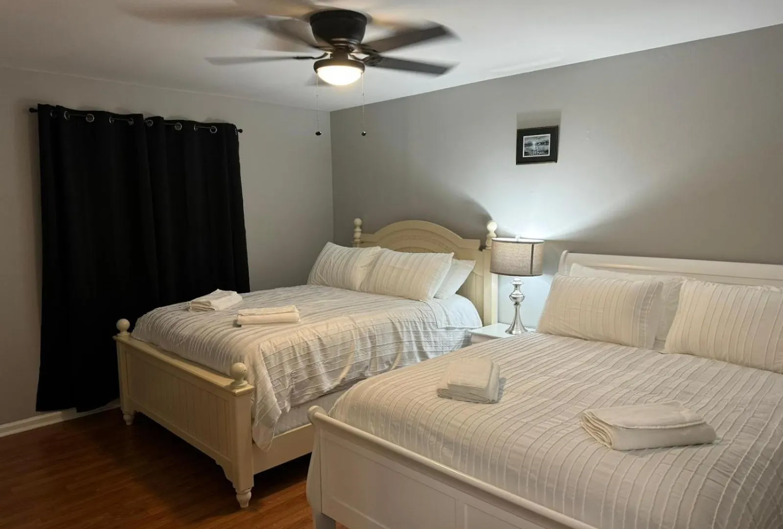 2 Bedroom Townhouse Charlotte Holiday home